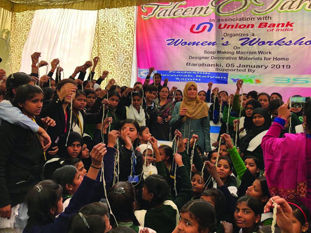 Women taking part in a Taleem-o-Tarbiyat craft-livelihood workshop